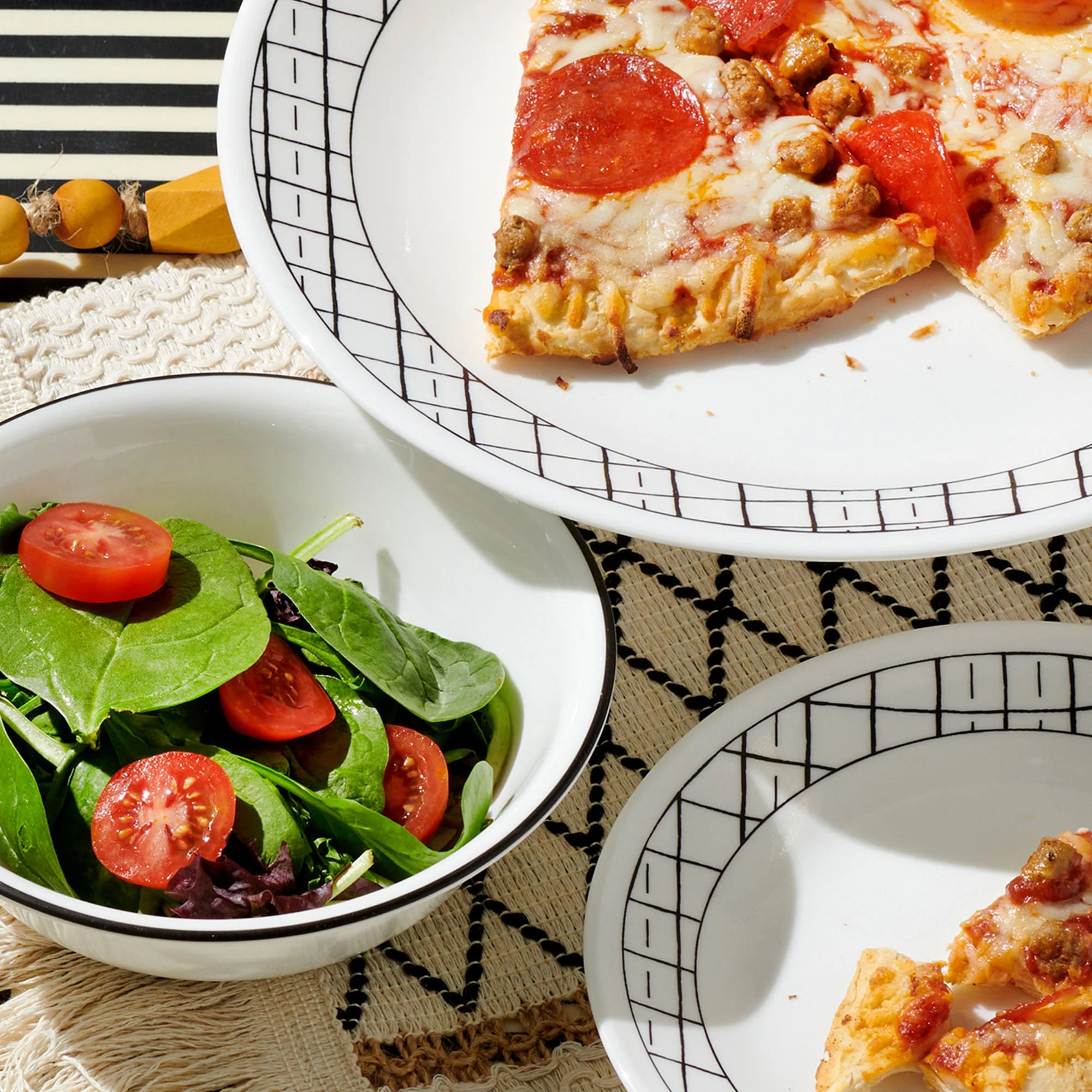 Corelle Modern Dinnerware Corelle? Delicate Grid 18-piece Dinnerware Set, Service for 6 - Image 3